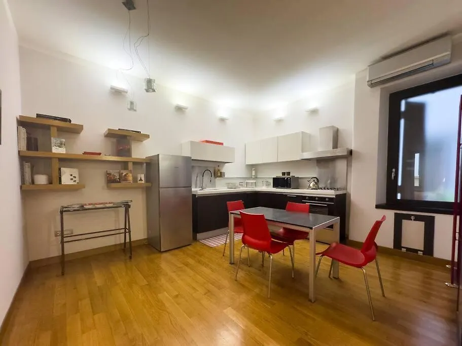 Apartment Maison Vittorio Borgo Pio Rome Italy